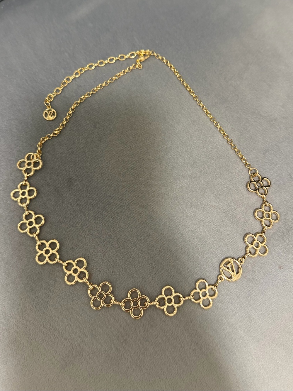 Louis Vuitton Flower-Link Necklace